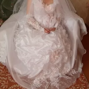 Продаю свадебное платье 